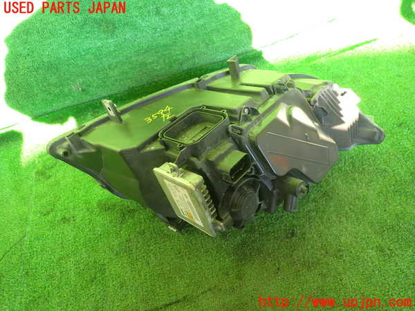 2UPJ-9235941132]BMWアルピナ・D3 ビターボ リムジン(3N1A)(E90)左ヘッドライト HID 中古_2