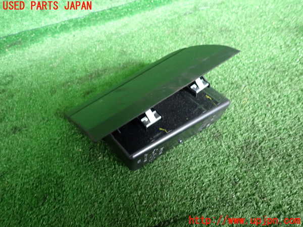 2UPJ-9235947841]BMWアルピナ・D3 ビターボ リムジン(3N1A)(E90)小物入れ1 中古_4