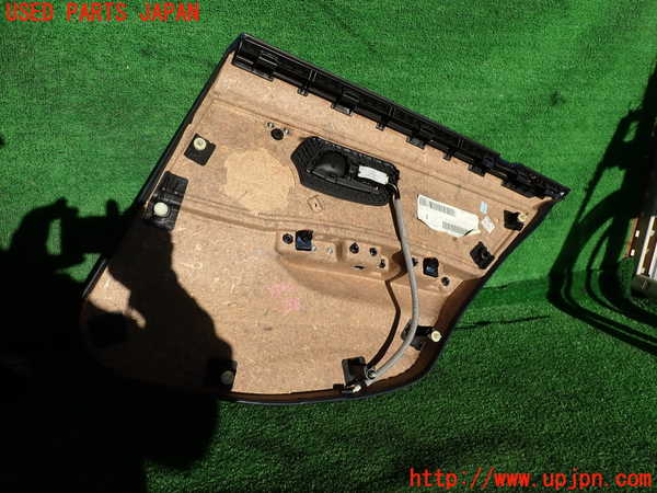 2UPJ-9235941324]BMWアルピナ・D3 ビターボ リムジン(3N1A)(E90)左後ドア内張り 中古_3