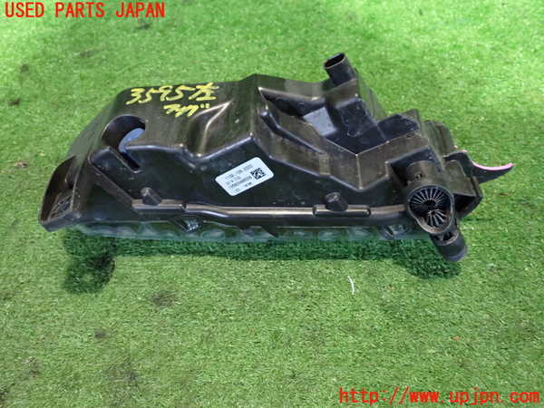 2UPJ-9235951182]BMW X1(AD20)左フォグ (ジャンク品) 中古 (F48)_3