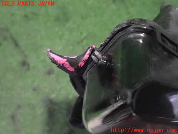 2UPJ-9235951182]BMW X1(AD20)左フォグ (ジャンク品) 中古 (F48)_4