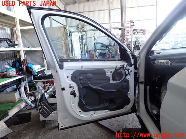 2UPJ-9235951260]BMW X1(AD20)左前ドア (43R-011005) 中古 (F48)_2
