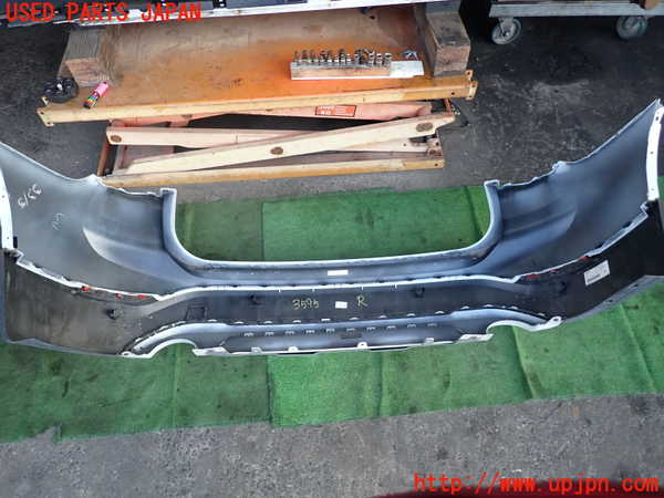 2UPJ-9235951610]BMW X1(AD20)リアバンパー 中古 (F48)_5
