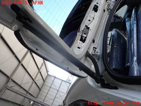2UPJ-9235951584]BMW X1(AD20)リアゲートダンパー 中古 (F48)_2