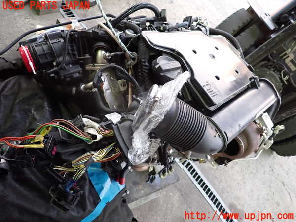 2UPJ-9235952010]BMW X1(AD20)エンジン B47C20B 4WD 中古 (F48)_4