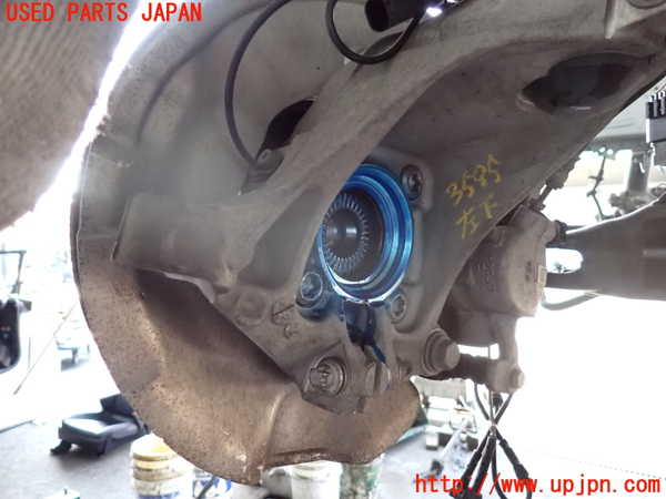 2UPJ-9235954295]BMW X1(AD20)左フロントナックルハブ 中古 (F48)_2