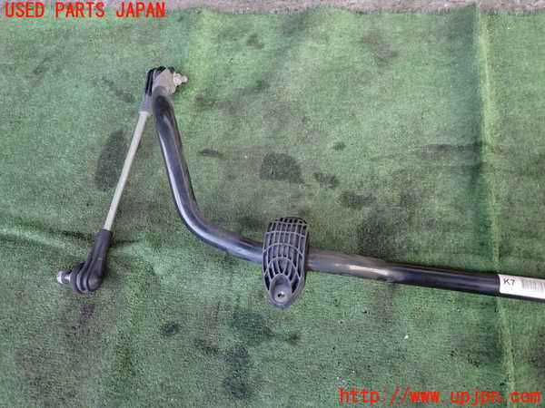 2UPJ-9235955440]BMW X1(AD20)フロントスタビライザー 中古 (F48)_3