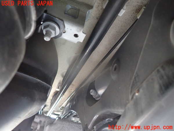 2UPJ-9235955445]BMW X1(AD20)リアスタビライザー 中古 (F48)_3