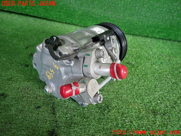 2UPJ-9235956025]BMW X1(AD20)エアコンコンプレッサー 中古 (F48)_2