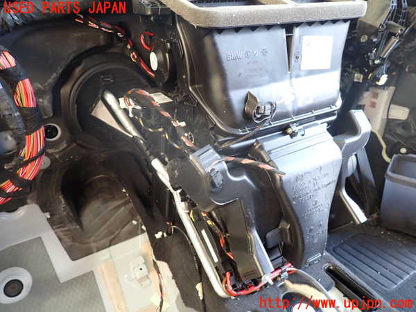 2UPJ-9235956081]BMW X1(AD20)エバポレーター1 中古 (F48)_3