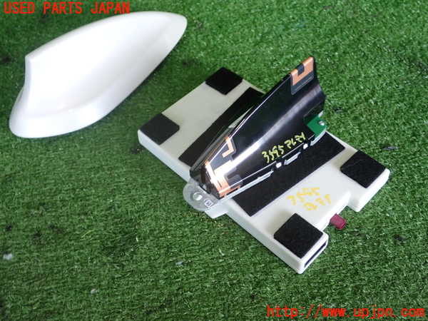 2UPJ-9235956550]BMW X1(AD20)アンテナ 中古 (F48)_2