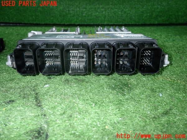 2UPJ-9235956110]BMW X1(AD20)エンジンコンピューター 中古 (F48)_3