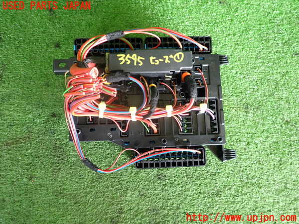 2UPJ-9235956741]BMW X1(AD20)ヒューズボックス1 中古 (F48)_2