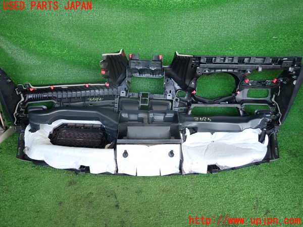 2UPJ-9235957505]BMW X1(AD20)ダッシュボード 中古 (F48)_5