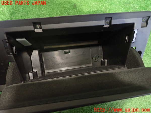 2UPJ-9235957516]BMW X1(AD20)グローブボックス1 中古 (F48)_5