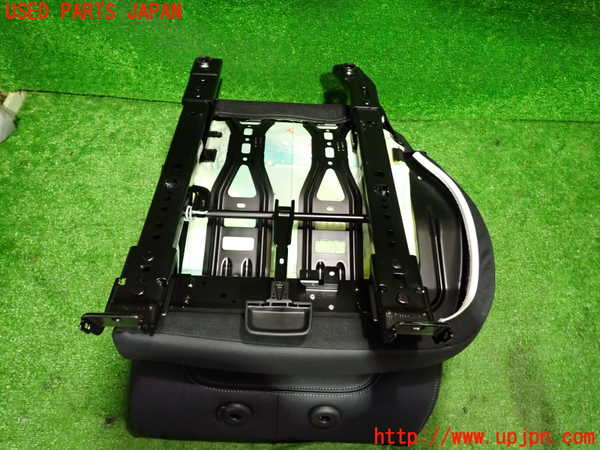 2UPJ-9235957405]BMW X1(AD20)右リアシート 中古 (F48)_5