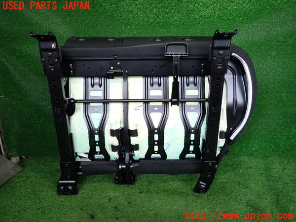 2UPJ-9235957435]BMW X1(AD20)左リアシート 中古 (F48)_5