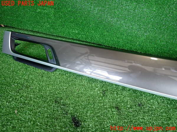 2UPJ-9235957528]BMW X1(AD20)エアコン吹き出し口3 (真中) 中古 (F48)_3