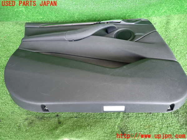 2UPJ-9235951264]BMW X1(AD20)左前ドア内張り 中古 (F48)_4