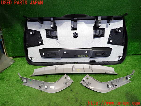 2UPJ-9235951578]BMW X1(AD20)バックドア内張り 中古 (F48)_5