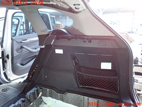 2UPJ-9235957675]BMW X1(AD20)右リアピラートリム 中古 (F48)_2