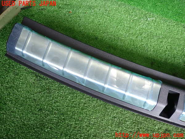 2UPJ-9235957691]BMW X1(AD20)内装トリム類1 中古 (F48)_3