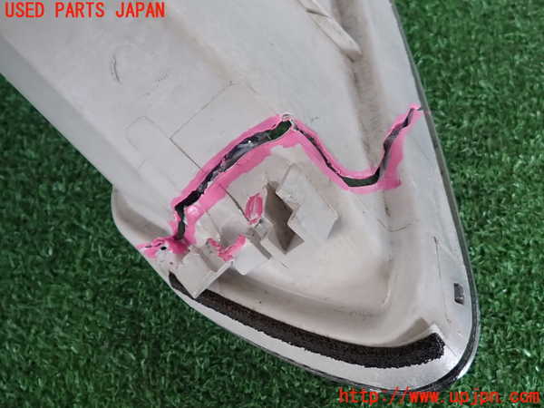 2UPJ-9235961182]セフィーロ(A33)左フォグ (ジャンク品) 中古_3