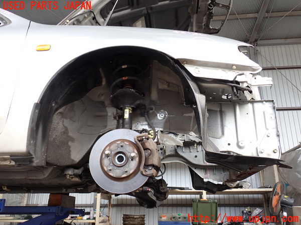 2UPJ-9235961090]セフィーロ(A33)右前フェンダーライナー 中古_2