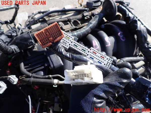 2UPJ-9235962010]セフィーロ(A33)エンジン VQ20DE 中古_4