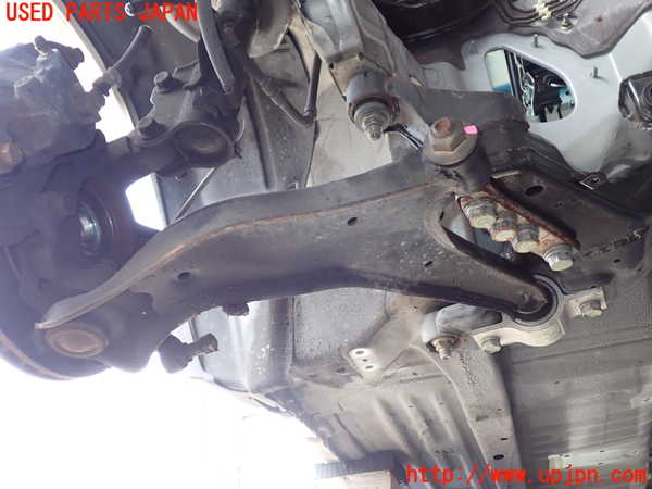 2UPJ-9235965176]セフィーロ(A33)右フロントロアアーム1 中古_2