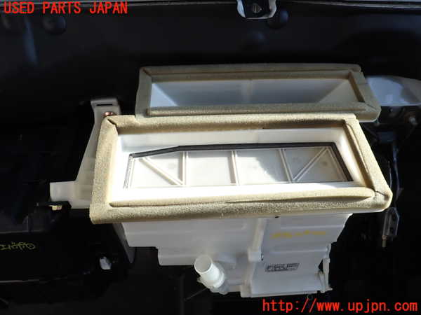 2UPJ-9235966100]セフィーロ(A33)ヒーターコア 中古_2