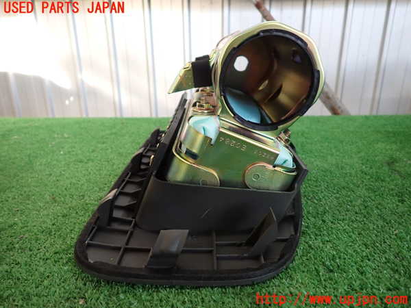 2UPJ-9235967870]セフィーロ(A33)助手席側エアバッグカバー 中古_4