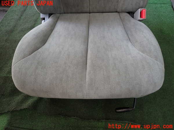 2UPJ-9235967035]セフィーロ(A33)運転席シート 中古_3