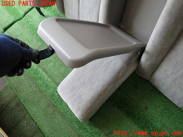 2UPJ-9235967385]セフィーロ(A33)リアシート 中古_2