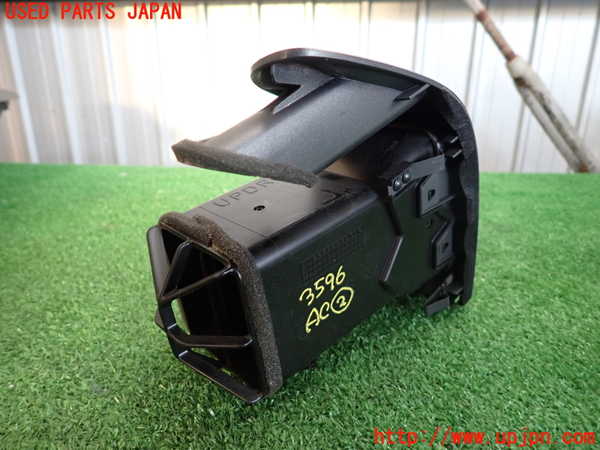 2UPJ-9235967527]セフィーロ(A33)エアコン吹き出し口2 (右) 中古_2