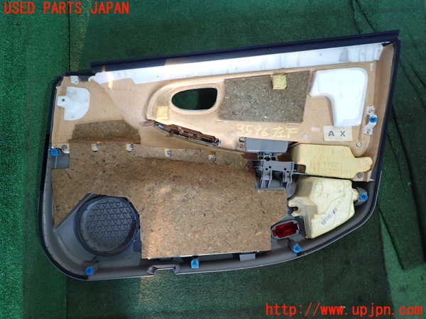 2UPJ-9235961264]セフィーロ(A33)左前ドア内張り 中古_4