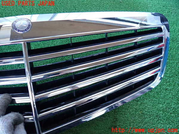 2UPJ-9235971050]ベンツ S350(221057)(W221)ラジエターグリル 中古_3