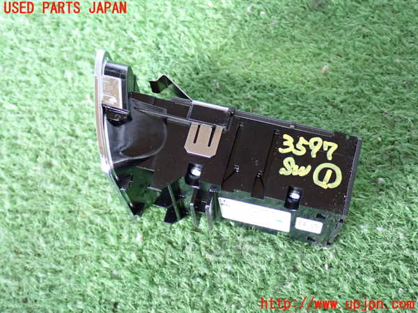 2UPJ-9235976306]ベンツ S350(221057)(W221)スイッチ1 (電動パーキング) 中古_2
