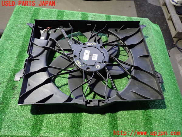 2UPJ-9235976836]ベンツ S350(221057)(W221)電動ファン1 中古_3