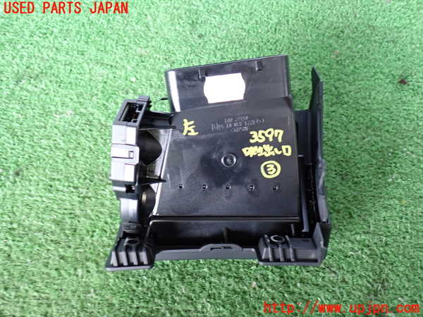 2UPJ-9235977528]ベンツ S350(221057)(W221)エアコン吹き出し口3 (左側)中古_2