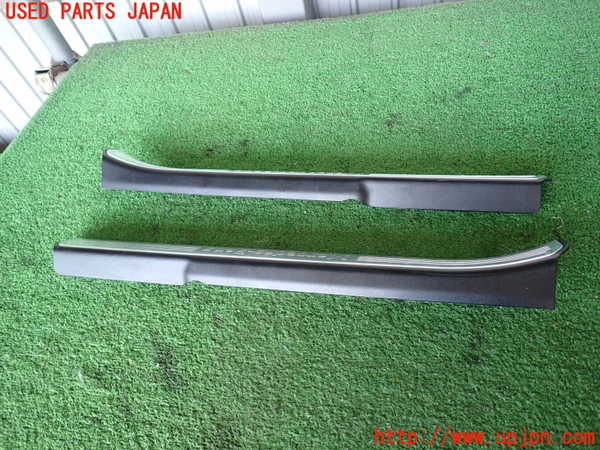 2UPJ-9235977740]ベンツ S350(221057)(W221)スカッフプレート 中古_3