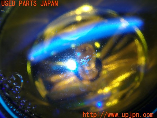 3UPJ=9235980558]デリカD:5(CV5W)純正 AOKI 0888 マルチコート フォグランプ 中古_3