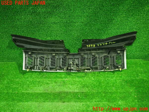 1UPJ-9235981050]デリカD：5(CV5W)ラジエターグリル 中古_3
