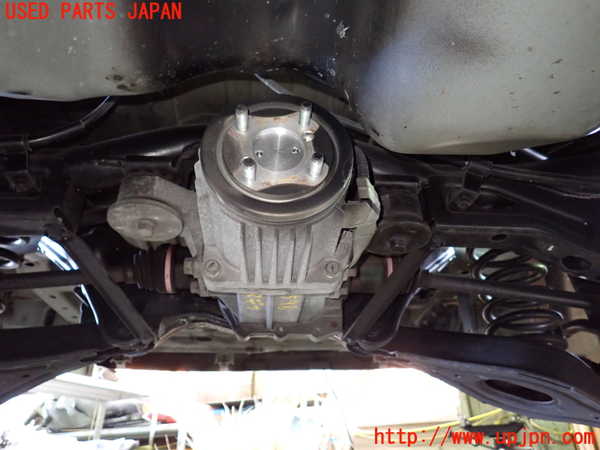 1UPJ-9235984355]デリカD：5(CV5W)リアデフ 中古_4