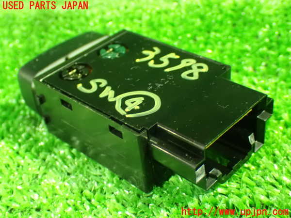 1UPJ-9235986309]デリカD：5(CV5W)スイッチ4 (リヤエアコン) 中古_2