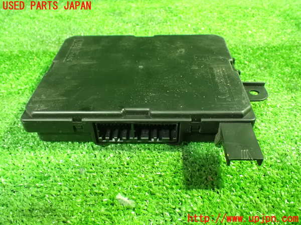 1UPJ-9235986153]デリカD：5(CV5W)コンピューター8 中古_2