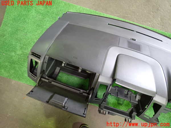 1UPJ-9235987505]デリカD：5(CV5W)ダッシュボード 中古_3