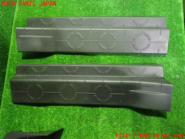 1UPJ-9235987740]デリカD：5(CV5W)スカッフプレート 中古_3