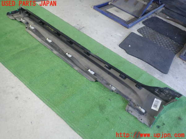 1UPJ-9235991390]ボルボ・V40 クロスカントリー(MB420XC)右サイドステップ 中古_3