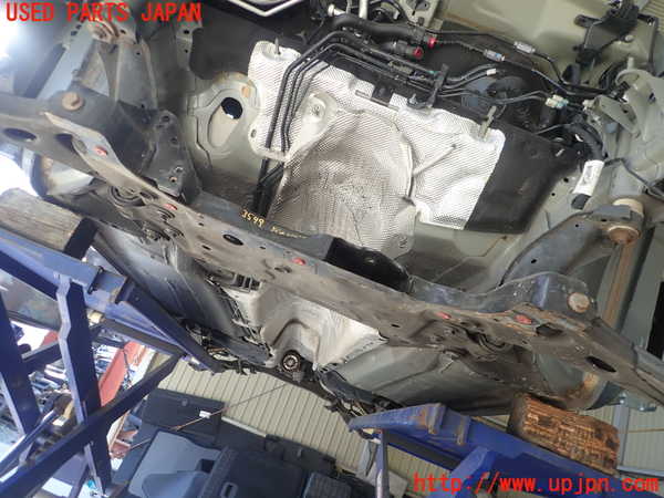 1UPJ-9235995285]ボルボ・V40 クロスカントリー(MB420XC)フロントメンバー 中古_2